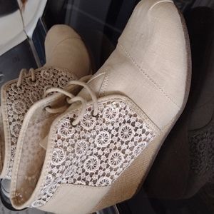 Booties -  Bob's from Sketchers